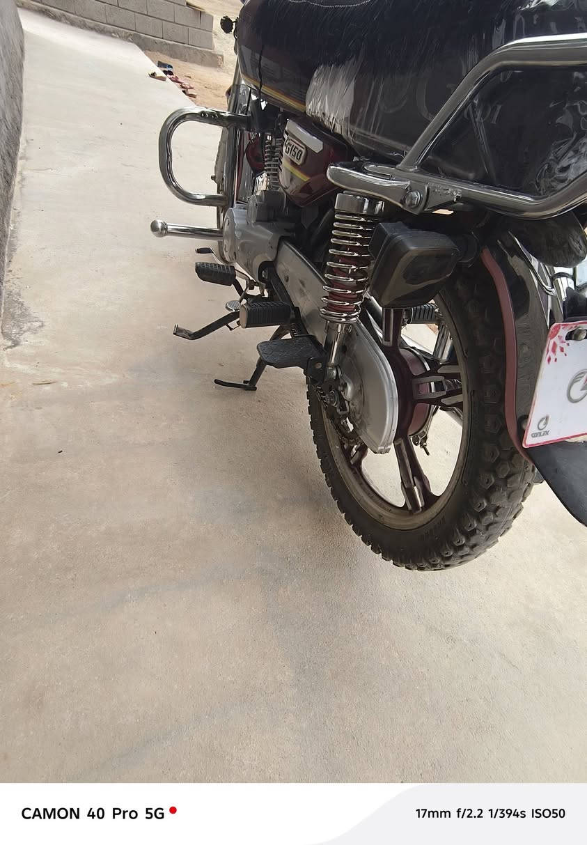 السلام عليكم. دراجه سيفان موديل 23للبيع او مراوس ب(4كير )


**إذا كنت صاحب هذا الإعلان وتريد حذفه لأي سبب، رجاءا أرسل رسالة إلى الدعم الفني**