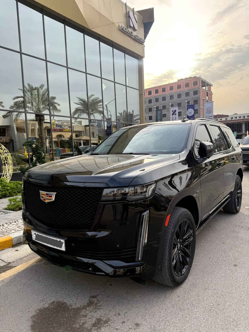 كاديلاك اسكاليد 600 ( اسبرسو  ) اعلى فئة 
موديل 2023
خليحي لون اسود بلاك ادشن بلادي فول مواصفات 
ماشية 58 الف 
مغلف pff ضمان 10 سنوات 
‎خليجي وكالة المنصور وبعدهه بالضمان  
‎كفالة عامة من الصبغ والتبديل وكير ومكينة‎

‎ فول مواصفات للاخير 
‎تشغيل عن بعد 
‎مساج 
‎سماعة 36 ماركة AKG
‎سقف كنتارا
  ‎‏‎6 كاميرات
‎فور ويل
‎كشن رجاج 
‎دوسات كهرباء 
‎داتا شو 
‎بانوراما 
‎داخل جوزي
‎جنطه ذكيه جلاق
‎رادار تحديد مسار
‎رادار خلفي
‎رادار امامي 
‎رادار جانبي 
‎كشن تدفئة وتبريد سايق وراكب
‎كشنات امامية تدليك
‎كشنات خلفية تدفئة
‎مري شفط 
‎اشارة بداخل المراية
‎كشنات جلد 
‎كشنات خلفية منفصل VIP
‎الكشنات كهرباء 
‎ذاكرة ميموري ستيرن وكشن
‎ويل ٢٢ بلادي 
انارة محيطية ٦٤ لون
دوسات كهربائية
رقم السيارة مرتب 
السعر : 790 $

‎باختصار السيارة فول للاخير
رقم الهاتف : ***********
