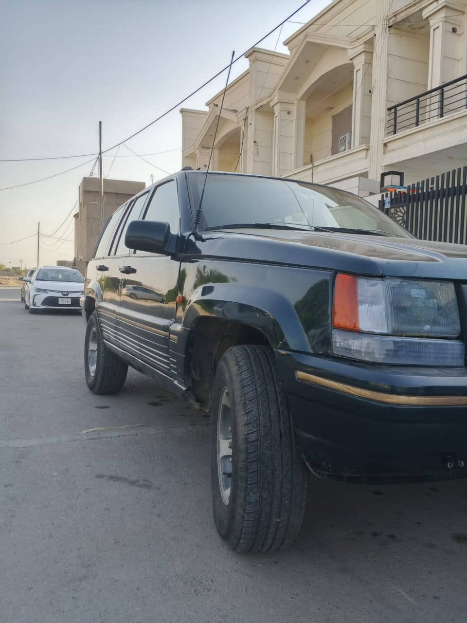 نوع سیارە جیب

مودیل   1993

عام جمالیە سبوغ

محرک ستە سلندر

گیر محرک بطە وینجي

بس محرک بي صوت
بیرەبگن شویە یضب دهن

موقع اربیل   
رەقم  موبایل
***********
واتساب أربيل, العراق
