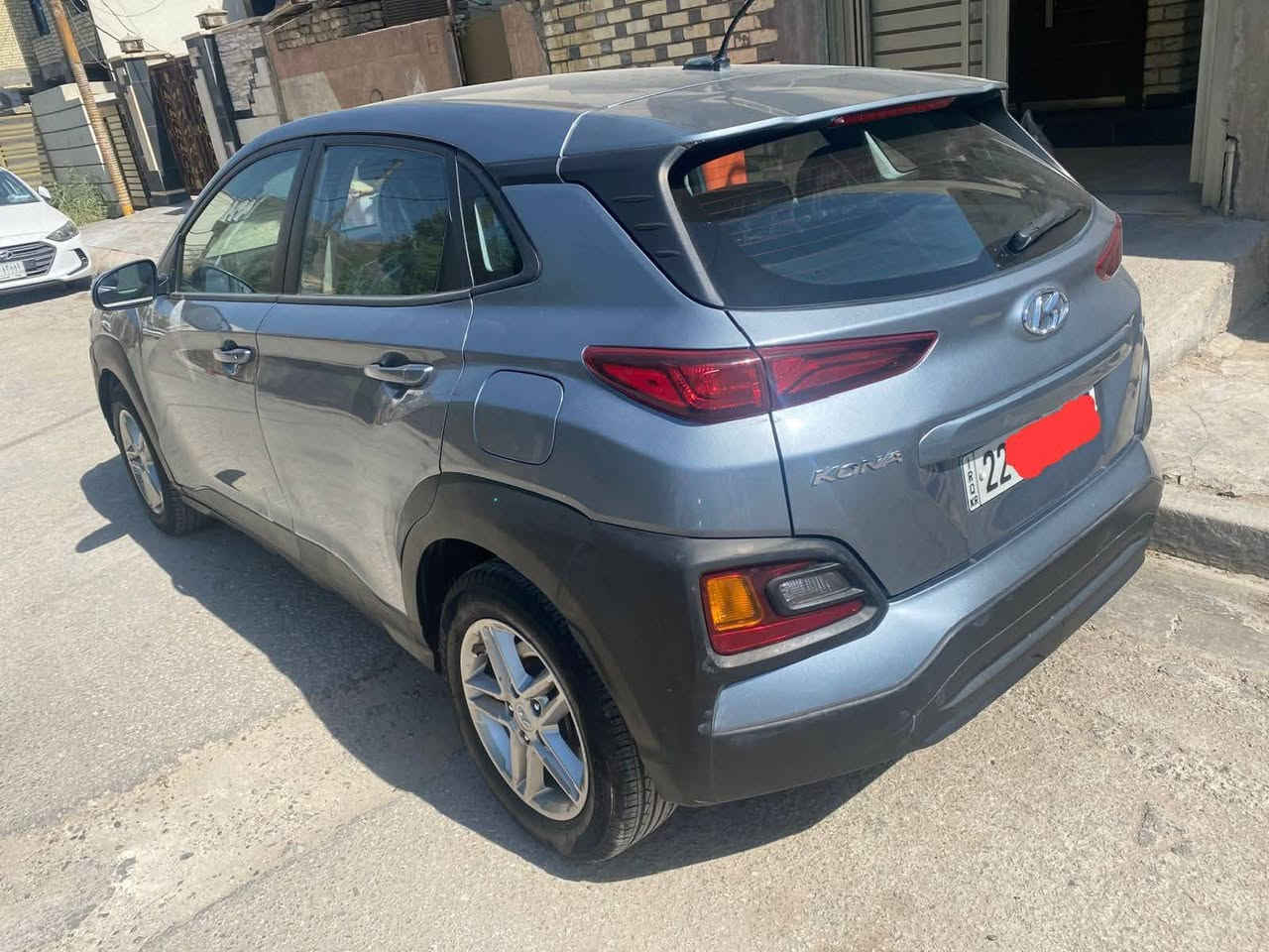 هونداي كونا لون نفطي موديل 21 رقم اربيل باسمي للبيع
محرك 2.000 دوش 
كير AT
دفع رباعي
رادار امامي 
قيادة ذاتية وتحديد مسار ومانع تصادم
أنظمة قيادة ونظام منحدرات 
شاشة كبيرة ابل كار بليه واندرويد اوتو وكامرة خلفية
السيارة محرك وگير وتبريد وصدر كلة مضبوط وبيها منظومة زنون عالي وناصي 
السيارة ليبل واحد حادثها سطحي بدون تبديل ولا قطعة بيها البنيد مصبوغ وصبغ بباب خلف السايق والصندوق 
السيارة موجودة في بغداد 
السعر 132$ وبيها مجال
***********
