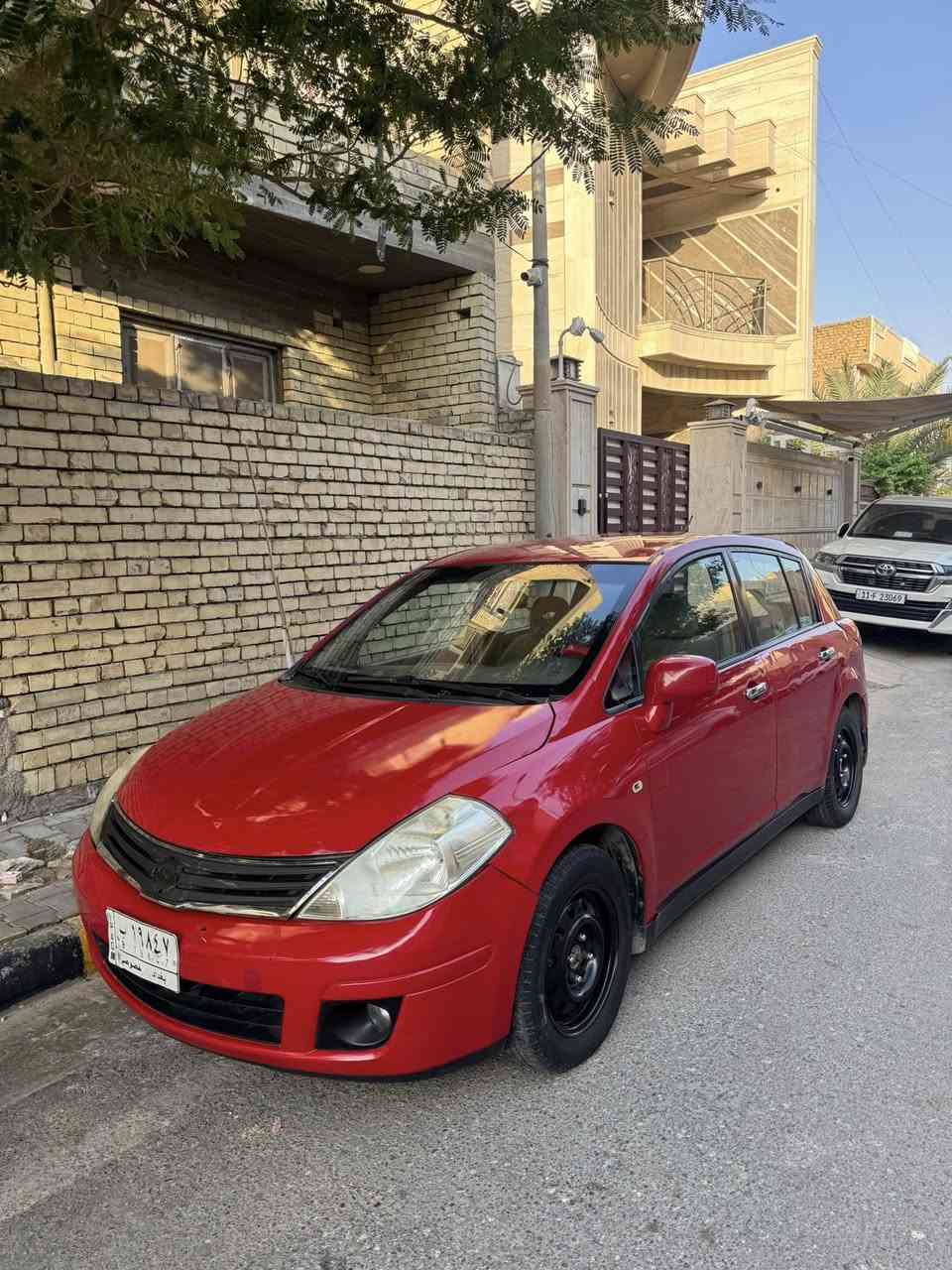 نيسان ڤيرسا  2010
رقم بغداد
حادثهه جاملغ فقط
بيهه صبغ البجم  للجمالية
محرك 1800 جديد 
تبريد تدفئة شغال
مسويلهه أدامة كامله  والمبدل كله بلادي ميحتاج تصرف شي
سعرهه 82 وبيهه مجال 

وهذا رقمي للي يريد يستفسر اكثر
***********
