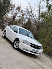 دودج أفنجر SXT • ٢٠٠٩ • ٢.٤ لتر