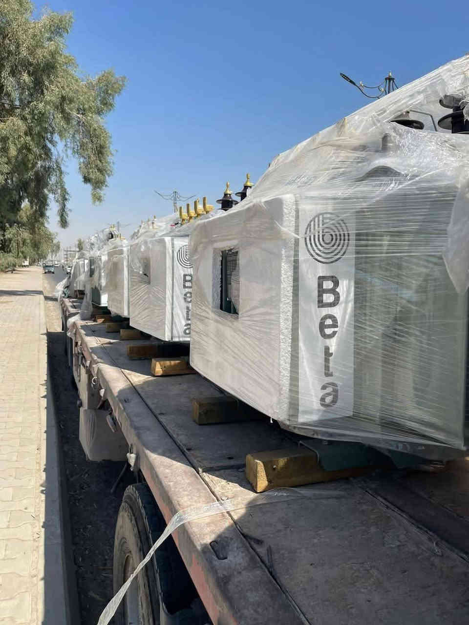 � للبيع محولات كهرباء بجميع الأحجام 🔌
نُوفّر لكم محولات كهربائية درجة أولى بمواصفات عالية وجودة ممتازة:

الأحجام المتوفرة:
▪️ 100 ك.ف.أ
▪️ 250 ك.ف.أ
▪️ 400 ك.ف.أ
▪️ 630 ك.ف.أ
▪️ 1000 ك.ف.أ

المنشأ:
🇹🇷 تركي – 🇸🇦 سعودي – 🇮🇷 إيراني

✅ ضمان لمدة سنة مع إمكانية الاستبدال
✅ توصيل مجاني إلى جميع محافظات العراق
✅ خدمة ما بعد البيع متوفرة

بالإضافة إلى:
🛢️ زيوت محولات
⚙️ مكائن
🔌 أسلاك كهرباء
🗼 أعمدة كهربائية

📦 نشتري المحولات المحروقة، المستعملة، والجديدة بأسعار مناسبة.

📞 للاستفسار وطلب الشراء يرجى الاتصال أو التواصل عبر واتساب على الأرقام التالية:
📱 ***********
📱 ***********

خدمتكم شرف لنا – تواصل معنا في أي وقت
