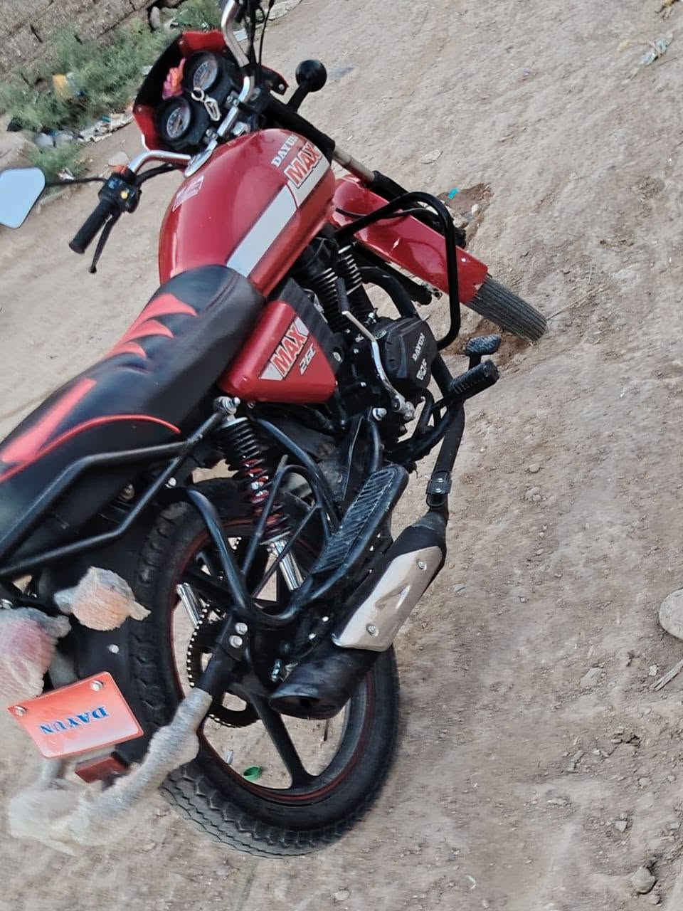 دراجه دايون للبيع اوراق اصوليه موديل 22  السعر 1500،وبيها مجال  المكان واسط الدجيلي للأتصال ***********
