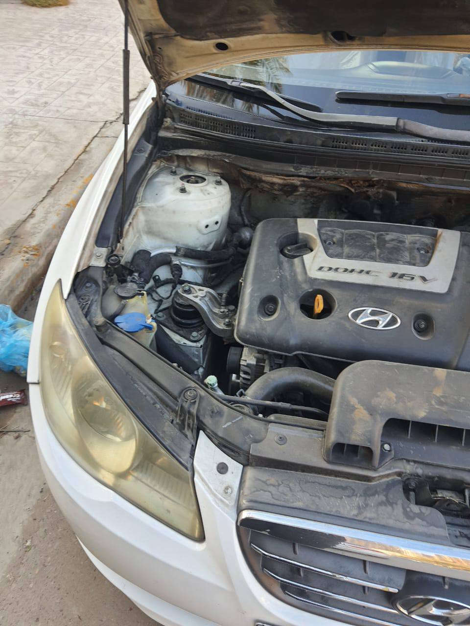 السلام عليكم افانتي جكشن عالي  موديل 2007خليجي حادث بابتين السونار موجود كير مكينه مكفوله السعر 87وبيها مجال للاتصال ***********
