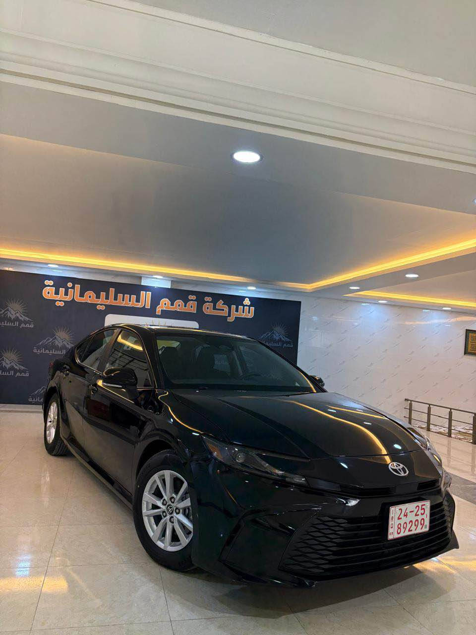 تۆیوتا کامری مودیل ٢٠٢٥مواسفات Leکاتی دهۆک داخل بوە بێ سبوخە بێ ئێرباک ئێرباک هەموو بیلادی بە شەرت سەیارەکە زۆر زۆر جوانە پشتو پێشی کەپسە بە شەرت 6milرۆشتوە هەموو شتی بیلادی بەشەرت یک دینار مەسروفئ نیە مواسفاتی جوانی تیدایە  
سعری ٢٤٣مەجالی تیدایە 
رەقەم *********** اكر, نينوى
