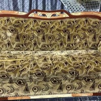 تخم ٦ قطع للبيع ب ٣٠٠ وبي مجال هذا رقمي 07827299343