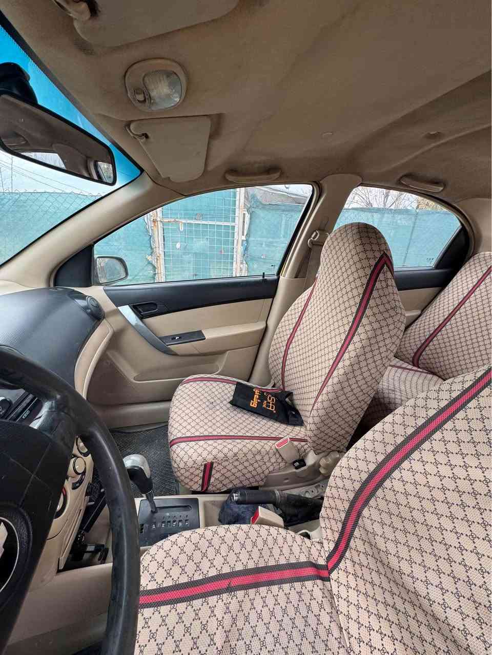 ئه‌ڤیۆ ٢٠١١ گێرئۆتۆماتیك 
مه‌كینه‌ گه‌وره‌ی فه‌ل
گێرو مه‌كینه‌ی بێ كێشه‌ 
سه‌یاره‌یه‌كی زۆر پاك و بێ كێشه‌یه‌
ناوزه‌رده‌
جام كاره‌بای ئاوێنه‌ كاره‌بای
سه‌نه‌وی پلاستیك بێ كێشه‌ پاكانه‌ی بۆ كراوه‌ 
سعری ٣٦ گه‌ڵاو مامه‌ڵه‌یه‌كی كه‌م
ژماره‌ تلفون
*********** شربازهير, السليمانية
