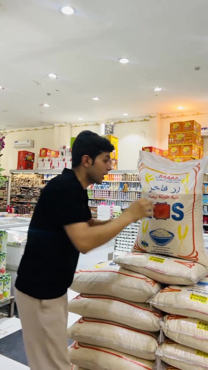 #مول_القاسم_التجاري _وبس

#عروض_شهر_محرم_الحرام

كل ما تحتاجه الأسرة بمكان واحد 🛒

🌟 تسوق براحة
🌟 خيارات متنوعة
🌟 عروض مستمرة

زورونا اليوم واستمتعوا بتجربة تسوق متكاملة في مول القاسم التجاري.

📍 مول القاسم التجاري 
بوابة التسوق الأولى في محافظة بابل
 🏡العنوان:
#بابل_قضاء_القاسم_قرب_كراج_الموحد
للطلب والاستفسار يرجى الاتصال على الرقم التالي:***********☎️
أو مراسلتنا عبر الصفحة 💬
حساب الإنستجرام 
https://www.instagram.com/qas.mall?igsh=d203a2doaWJkbXAy
حساب الـ تيك توك 
https://www.tiktok.com/@qas.mall?_t=ZS-8zkCCbcDg0K&_r=1
