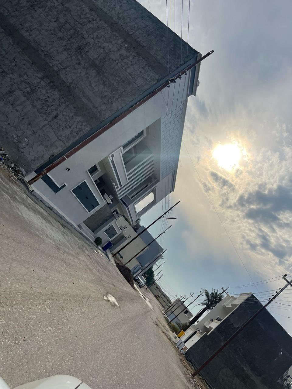 السلام عليكم قطع  ارضي للبيع  ملك سند ٢٥ حسب الطلب في مجمع الشواطىء مختلف المساحات
١٠٠ م واجه ١٠ نزال ١٠  
٥٠ م واجه ٥ نزال ١٠ 
خدمات كاملة 
*تبليط 
*كهرباء 
*انارة 
علماً البناء مسموح بالمجمع العنوان/
الدورة هور رجب بعد البانزين خانه
***********
