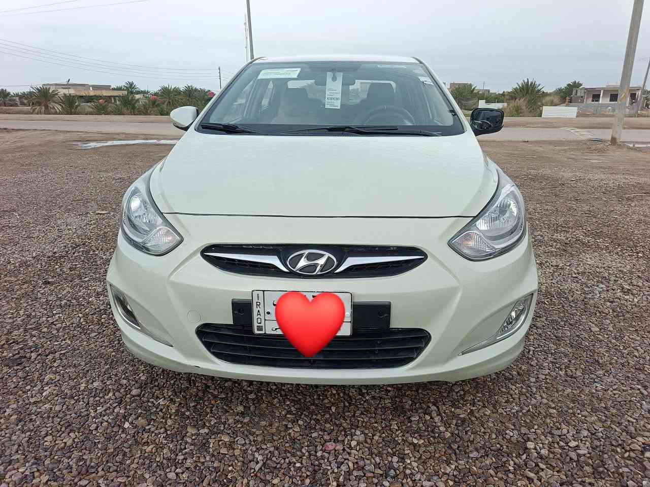 سلام عليكم اكسنت خليجي مديل ١٧ مكينه ١٦٠٠ قطرتين مكينه وكير مكفولات من الفتح السياره بها حزام مكفوله من الضربه ويل كب بلات تشغيل بصمه رقن بصره تحويل سنويه لل٣٠ السعر ٨٠ وبيه مجال هاتف***********او
