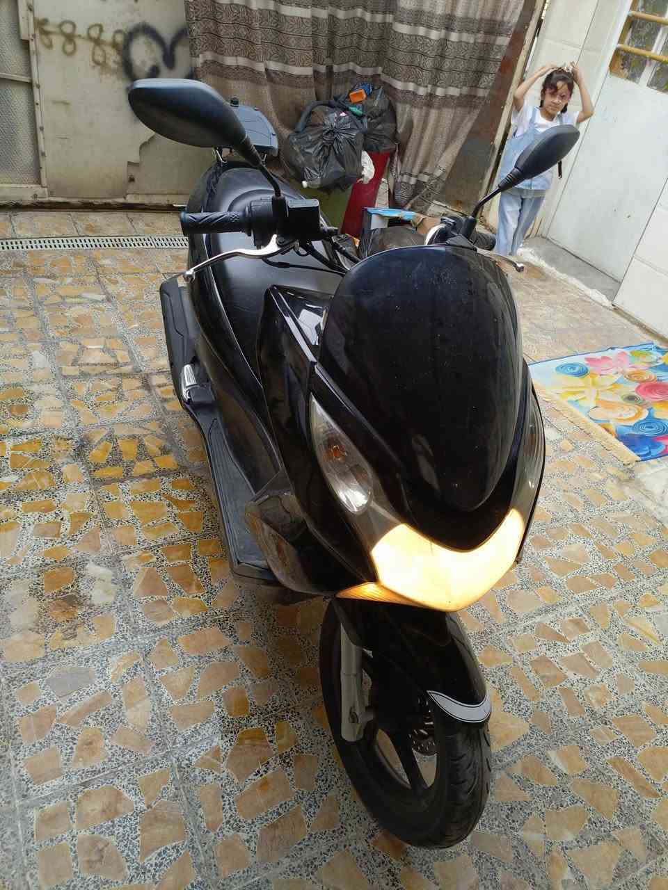 للبيع دراجه بي سي اكس جيل اول مكفولة كفاله عامه الدراجه جديده ماشيه 17الف السعر 12 ورقه قفل الاستفسار على الرقم ***********
