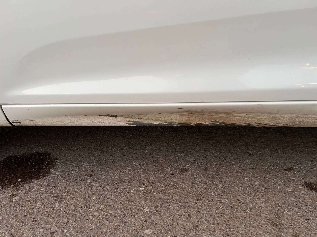 السلام عليكم
للبيع كيا بيكانتو موديل 2016 مواصفات عادية شاشة اندرويد كامرة خلفية خمسة ويل كب سبير ما نازل مكفولة من الصبغ والبارد فقط ملاحضات بسيطة رصعة بالدوسة ورصعة بالباب ماشية 33الف حقيقي السعر 103 ورقة وبيها مجال العنوان/بغداد/العامرية هـ/***********
