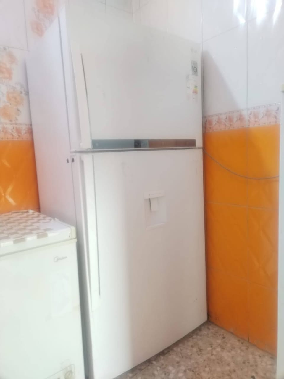 ثلاجه LG لمس للبيع شرط الفحص ***********
