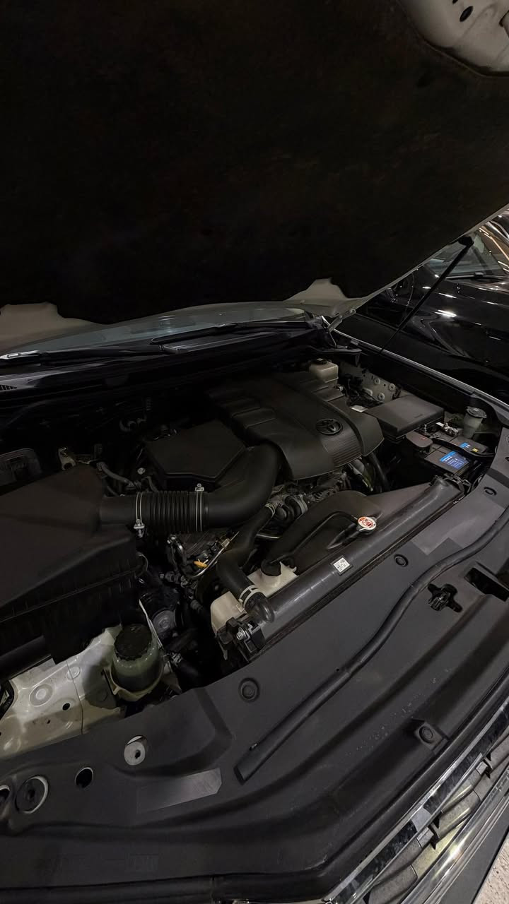 لاندكروز موديل 2021 بريم اصل فول مواصفات 1/1 مكفوله كفاله عامة ما عدا بارد باب الخلفي فقط سياره بحاله جيده جدا ماشيه 140 الف رقم بغداد الإنكليزي الجديد باسمي السنويه مكاني بغداد الرصافة سعر 540 $ وبيتا مجال بسيط رقمي ***********
