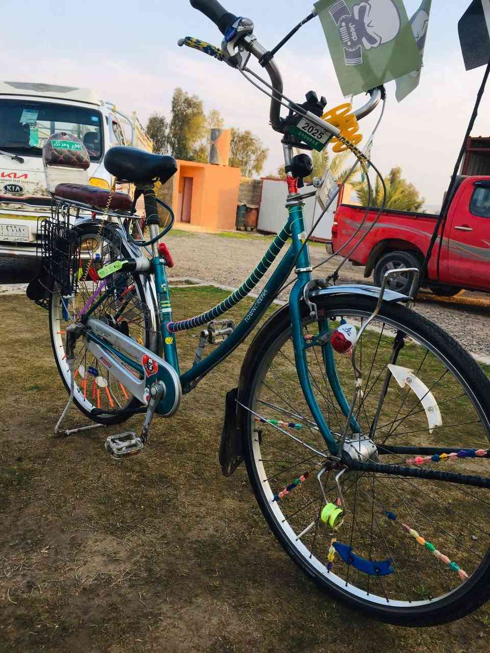 السلام عليكم بايسكل للبيع ماشالله نضافه فول كير وحساس مرتب لون مميز ترتيب فول مثل ال بل صور كير شغال حساس شغال السعر 110بعد تفاصيل خاص+***********
