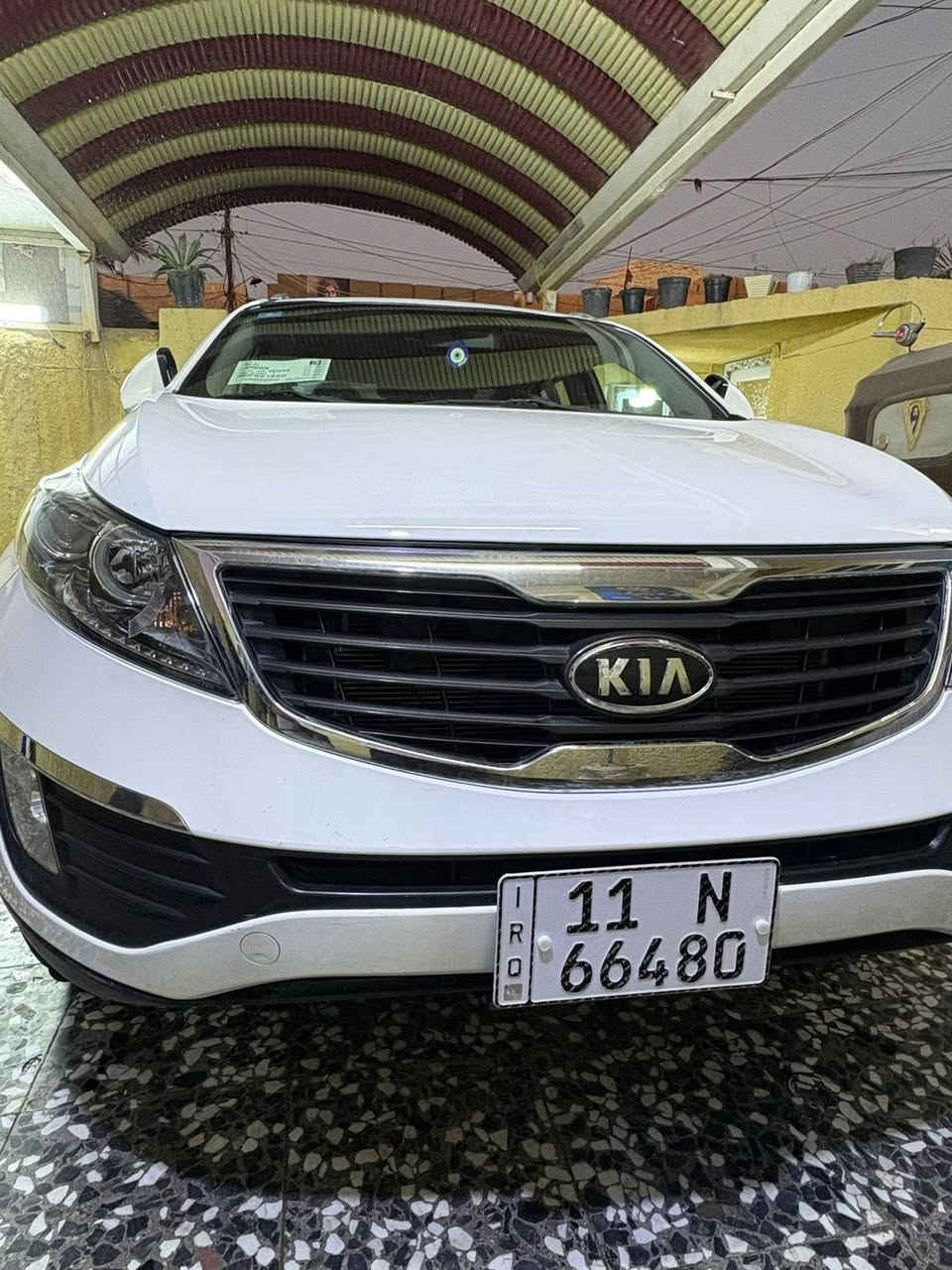 السلام عليكم 
كيه سبورتج 2011 خليجي السيارة جديدة بمعنى الكلمة بيها صبغ شبر بالجاملغ الامامي الباقي مكفول حتى من البارد  ومن الضربه والتبديل بدون اي قطع مفتوحة گير مكينة على وضع الشركة تبريد تخم تاير جديد السيارة كشن كهرباء  باسمي تحويل ثاني يوم مكاني بغداد بلديات 
***********
