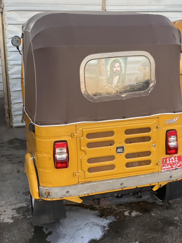 سلام عليكم شباب تكتك موديل 20رقم وسنويه تحويل ثاني يوم مكاني بغداد حي العامل
رقمي ***********
