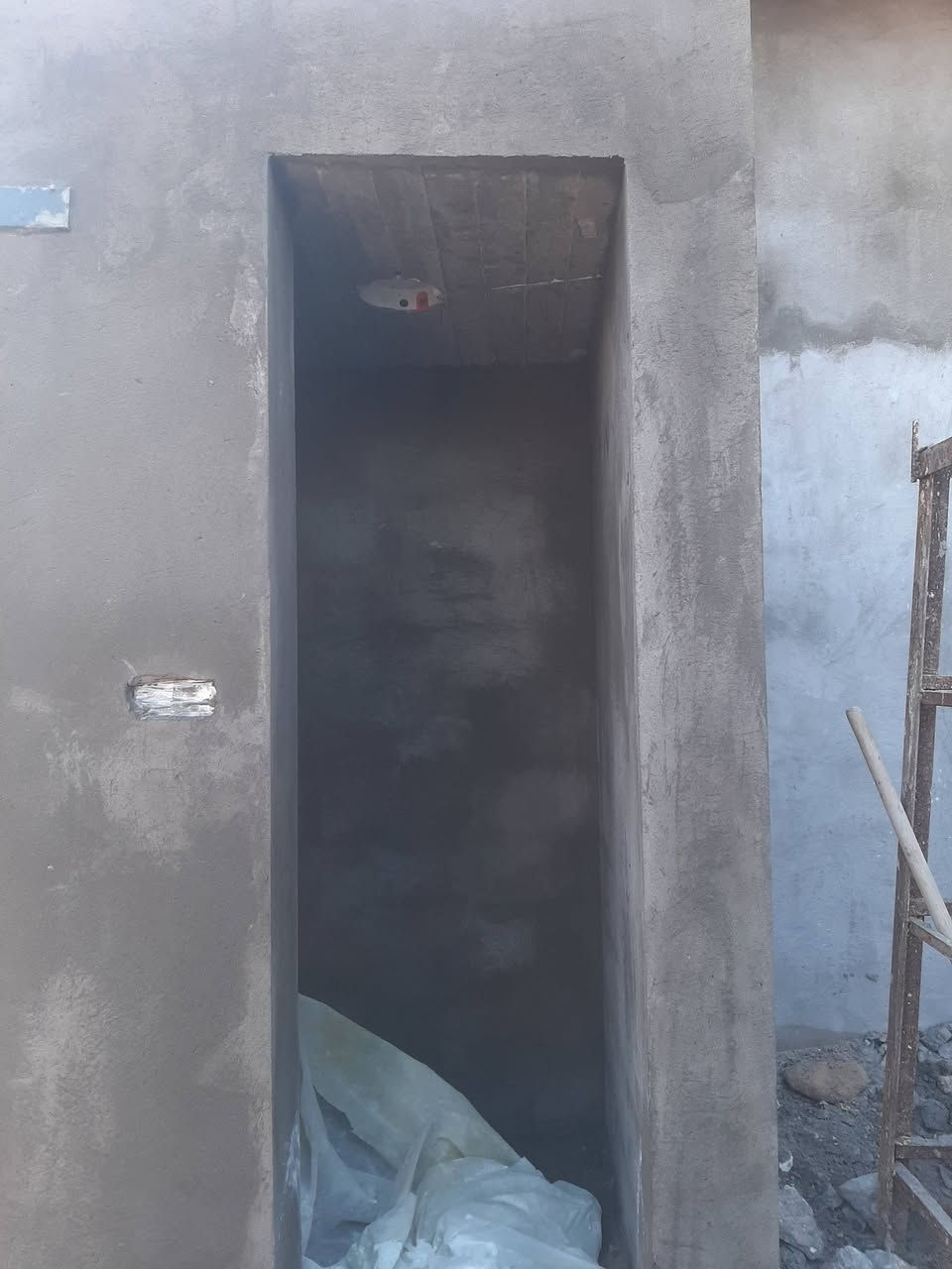 لباخ متفرغ حاليا
مقطوعة وعلمتر 
***********
