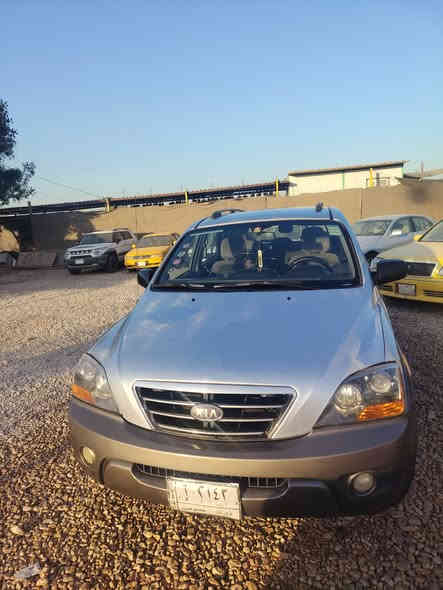 سلام عليكم  كيا سيرنتو للبيع 2008 وارد أمريكي ضررها جاملغ أيسر وبنيد بدون داخل يعني ضربة الخارج فقط. كير مكينه حداديه مكفولات تخم تاير جديد السعر 98ورقه وبيها مجال لشراي فقط المو شراي لا يتصل ولايعلق رجاءا تفاصيل أكثر انتصل علا رقم 
***********
