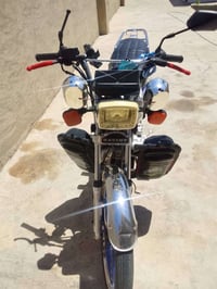 سيفان ٢١وظع شركه محرك شرط سعر ٤٥٠ وبيها مجال أو مراوس 07761949421