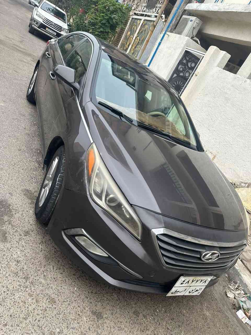 سوناتا 17 وراد أمريكي مبدل بيها راجس تبريد حداديه جاهزه بدون ضربه ما عده جاملق وباب وجاملق خلفي بارد فقط سياره ما بيها ضربه بجم سنويه منتهيه 2023 .. 
السعر 110 وبيها مجال بسيط. باقي التفاصيل ع واتساب
البصرة كرمه علي 
***********
