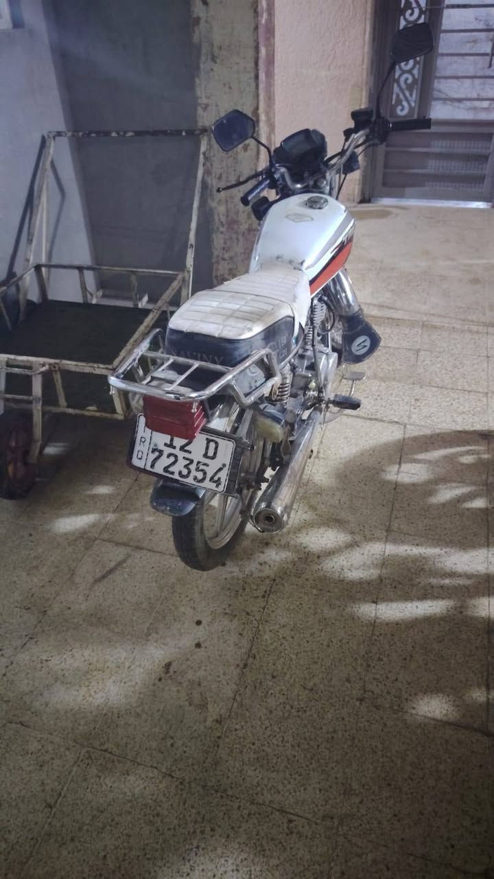 للبيع سونك ب اسمي مكينه شرط ما مفتوحه موديل 2024
***********
 واتساب
