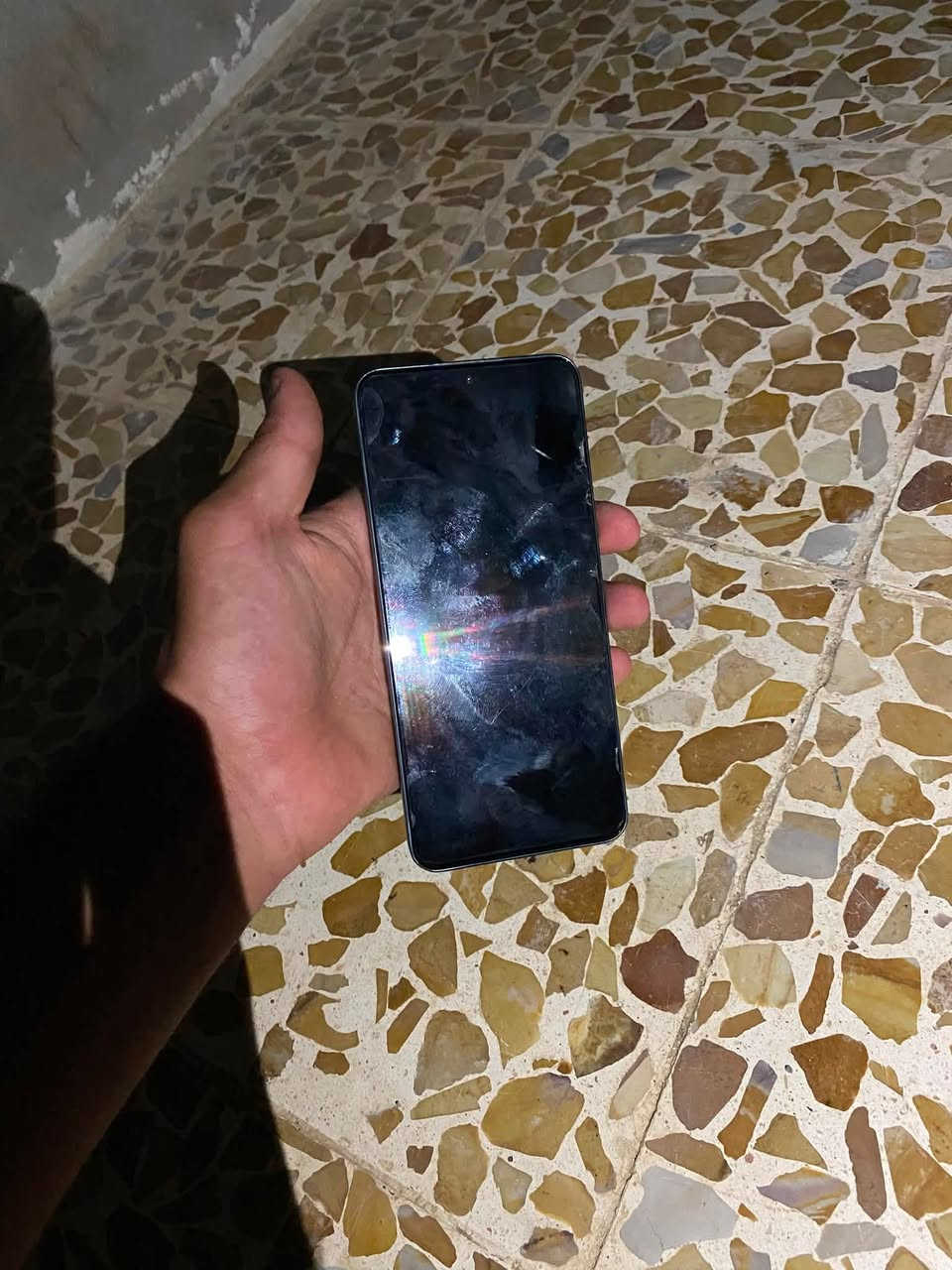 السلام عليكم 
 هونر ٩٠ لايت 
ذاكره٢٥٦
رام ٨+٥
جهاز يده 
نضافه ٩٠
سعر١٨٠وبي مجال للشراي 
تحب تعال خاص


**إذا كنت صاحب هذا الإعلان وتريد حذفه لأي سبب، رجاءا أرسل رسالة إلى الدعم الفني**