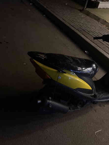 سلام عليكم ماكس برغي بل محرك مافتوح  دراجه تخبل شلعه معد دراجه ٤٩ بلادي كفرات جارده اصليه بيه نقص برغي مال صالنصه و ذيل فقط سعر ٣٥٠ ***********  مكاني الدوره شارع ٦٠  شاير سلف كهربيات كله شغاله
