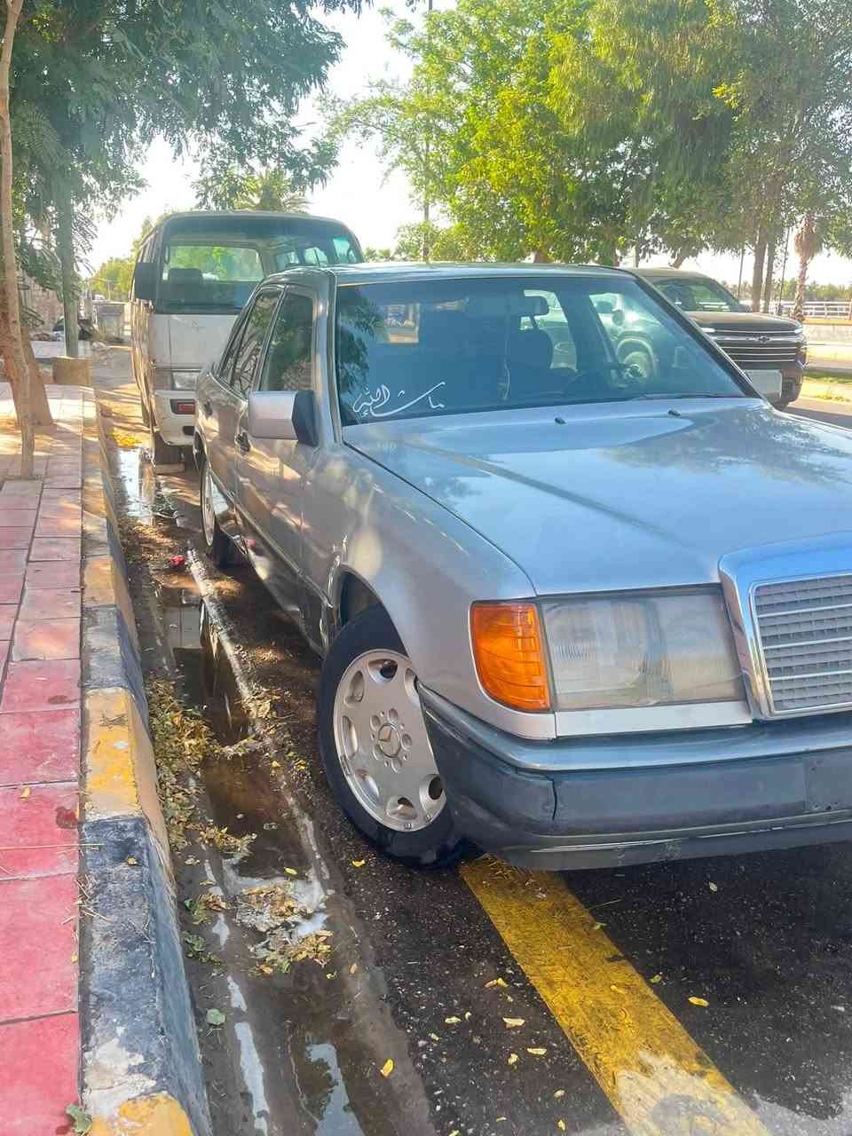 السلام عليكم مارسدس للبيع موديل 91سنويه ماصاقطه محوره مكينه بطه جديه مكينه كير تخم تاير كهربائيات مسجل سماعات كله جديد حداديه نص ونص سياره حلوه وكاعده السعر 34وبيه مجال المكان نجف كوفه للاستفسار ***********
