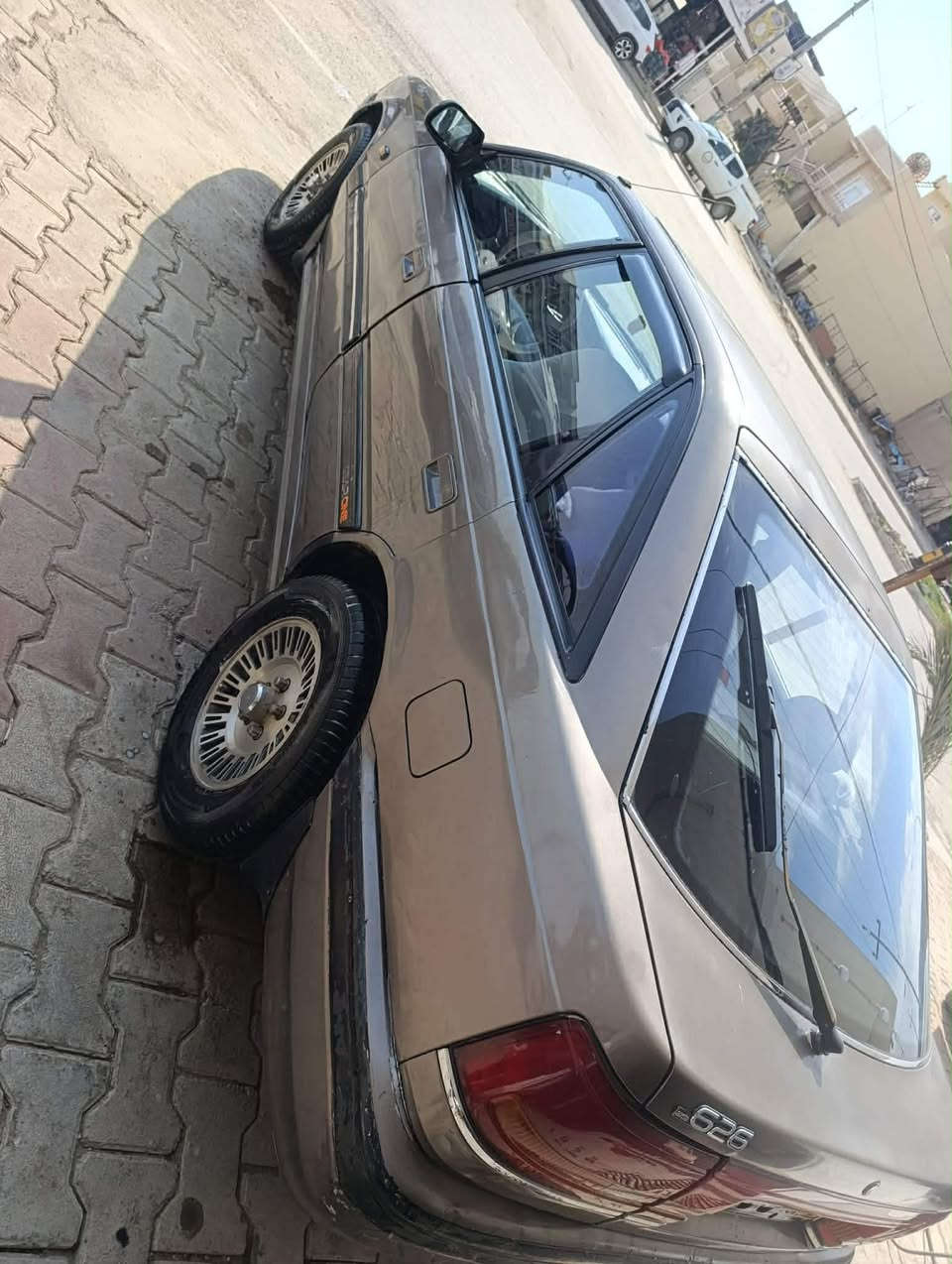 مازدا 
مۆدێل 90
گێڕو مەكینە بە شەرت 
دەعمو لێدراوە بە شەرت 
كارەبایی بەشەرت 
 عامە لەسەر جوانی  
هەشت و بەخ هەشت و ئیسراحەت 
گێڕ عادی 
ڕەقەم دهۆك 
***********
