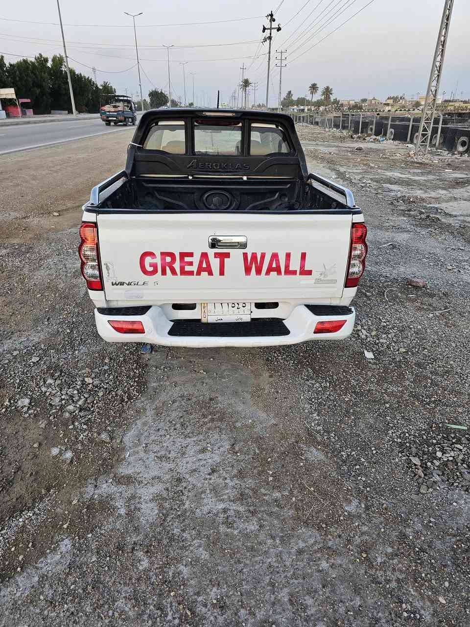 السلام عليكم قريت ويل موديل 14 مقفوله رقم السياره بابل سنويه مجدده لل 28 مكان السياره ديوانيه الاستفسار على الرقم *********** السعر 76 وبيها مجال
