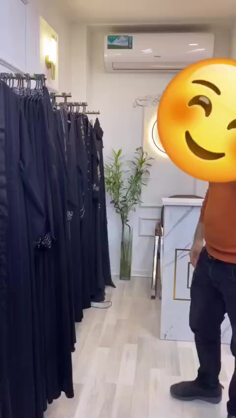 عبايه ياخه سواد فاحم 
شغل يدوي كرستال 
السعر : 35 
الخامة :  جرجيت ( كوبرا )
يلبس من وزن ٥٥ الى ١١٠ كغم
توجد خدمه توصيل داخل كربلاء


**إذا كنت صاحب هذا الإعلان وتريد حذفه لأي سبب، رجاءا أرسل رسالة إلى الدعم الفني**