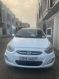 للبيع اكسنت 2016  خليجي ماشيه 99 الف فقط  رقم بغداد الجديد  محرك 1600 ...