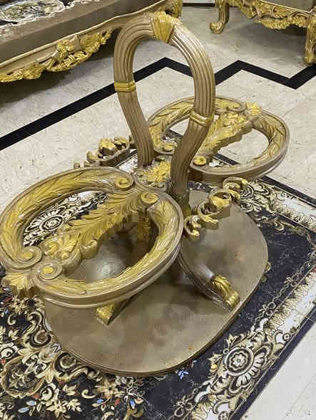 تخم مصري دوشمه جديده التخم اربع مقاعد ام النفر ومقاعد كبير عدد 2 و طبلات عدد 3 مع طبله كبيره هنه والجام مالتهم تخم جديد نضيف كلش نضافته 100/100 ب مليونين اله ربع ب التقسيط المريح رقم ***********
