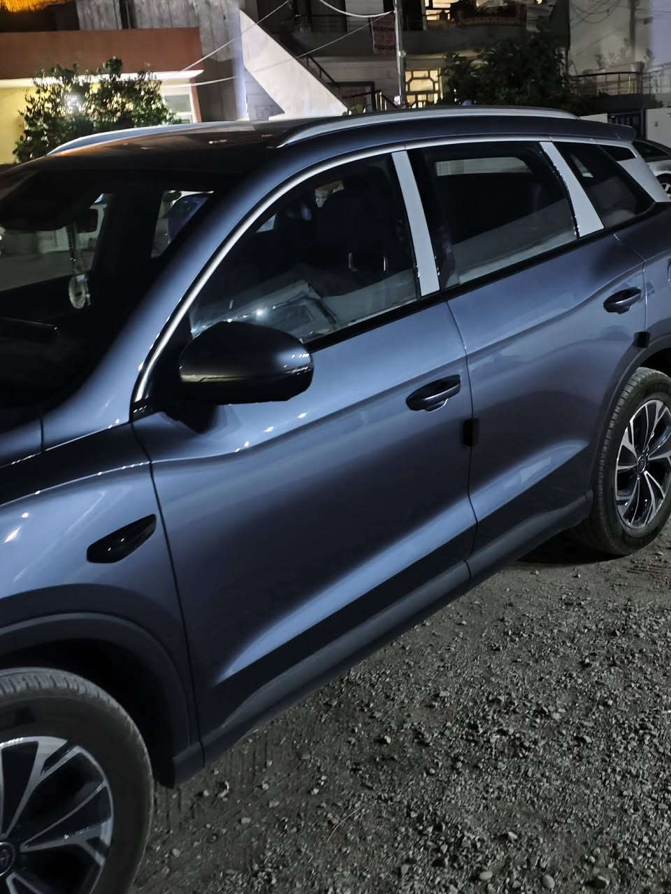 سونغ برو فول ماعدا بانوراما للبيع ماشيه 3700 قابل للزياده كفاله من الدعاميه للدعاميه مدوشمه احسن قماش وجلد تركي ارضيات تحديث احدث واحد مال ليبوارد كاملة مكمله مطلوب 27 مليون مكان السياره سليمانيه السياره نضيفه جدا 
***********
