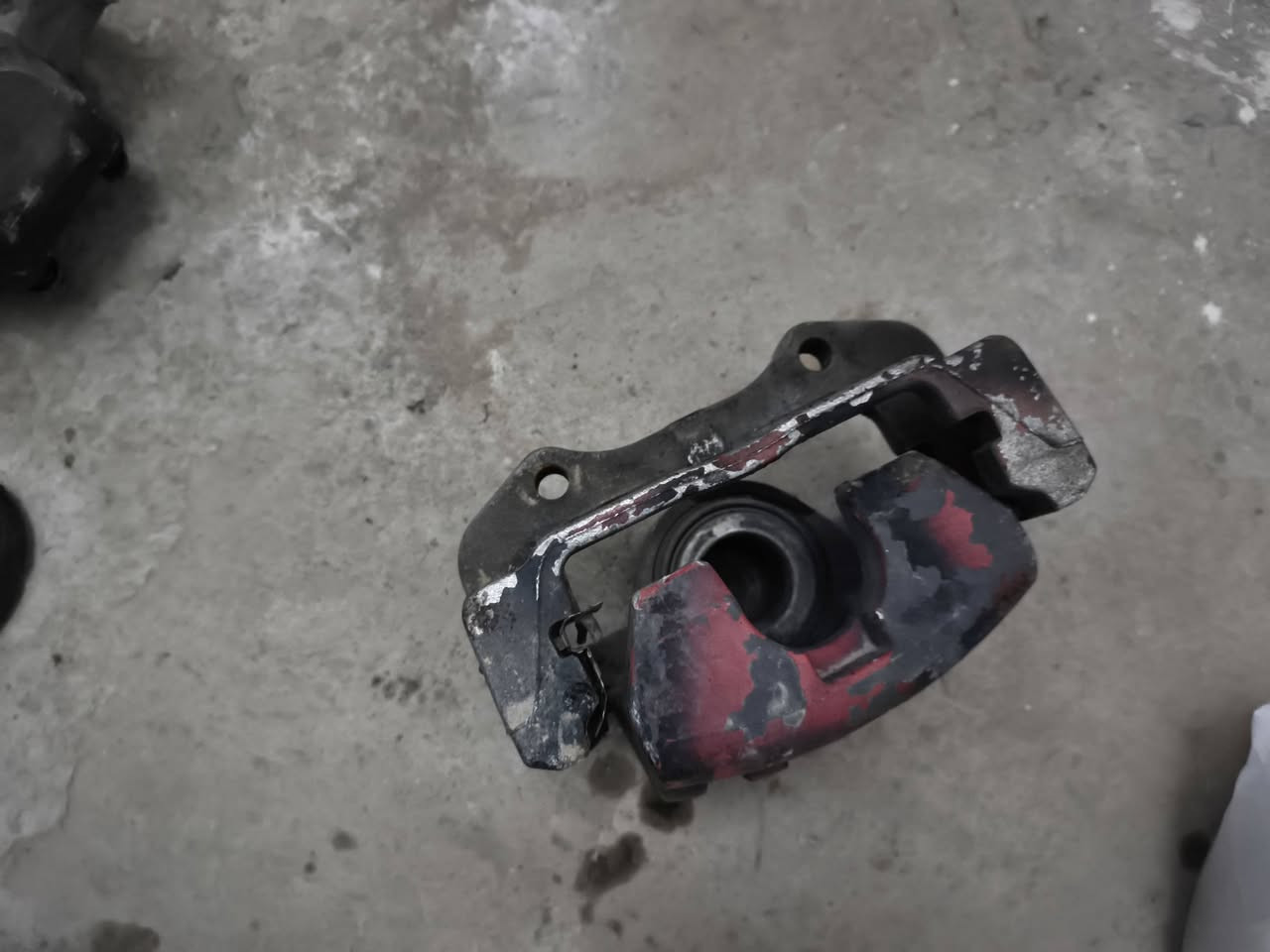 غراض للبيع كله اخو الجديد  كلمن وسعر  مكاني شرك الطارق
قرب محطة الشمس ***********
