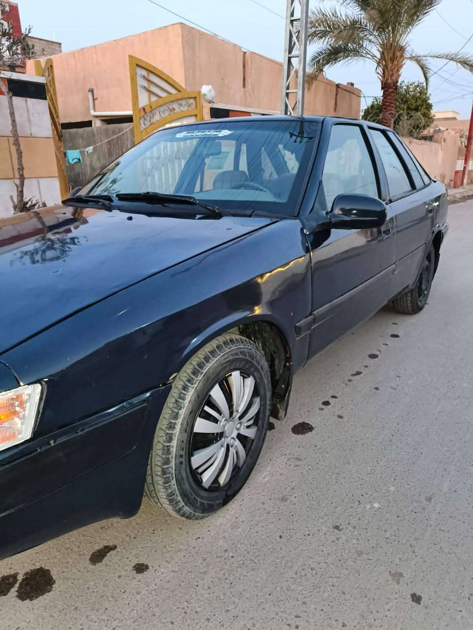 دايو اسبيرو
گير محرك شرط
مابيها قطرة خياس
تخم تاير جديد
بلكات نوزلات جديد
غرفة حلوه 
سيارة جاهزه 
السعر..... 25 بيها مجال حگ الجيه
للتواصل ***********
