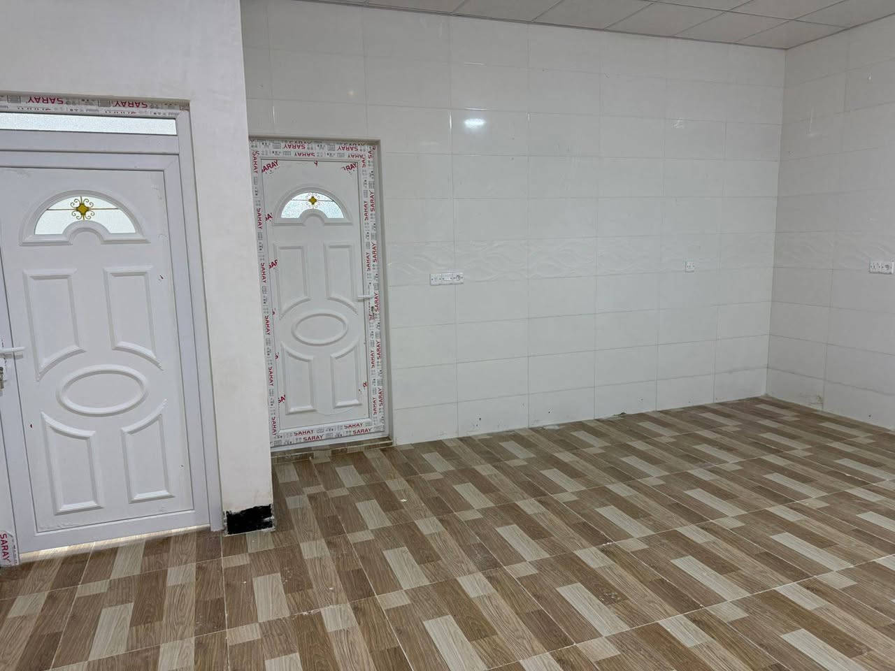 #اعلان_3 السلام عليكم ورحمة الله وبركاته 
#بيتين_صفر_100م_ركن_مربعات_زراعي
#سعر_44وبيهن_مجال
#الموقع_مميز_الرجيبات_نهاية_حي_العسكري
يبعد ٥٠ متر عن الشارع
#عقارات_طابو_كركوك للتواصل ***********
