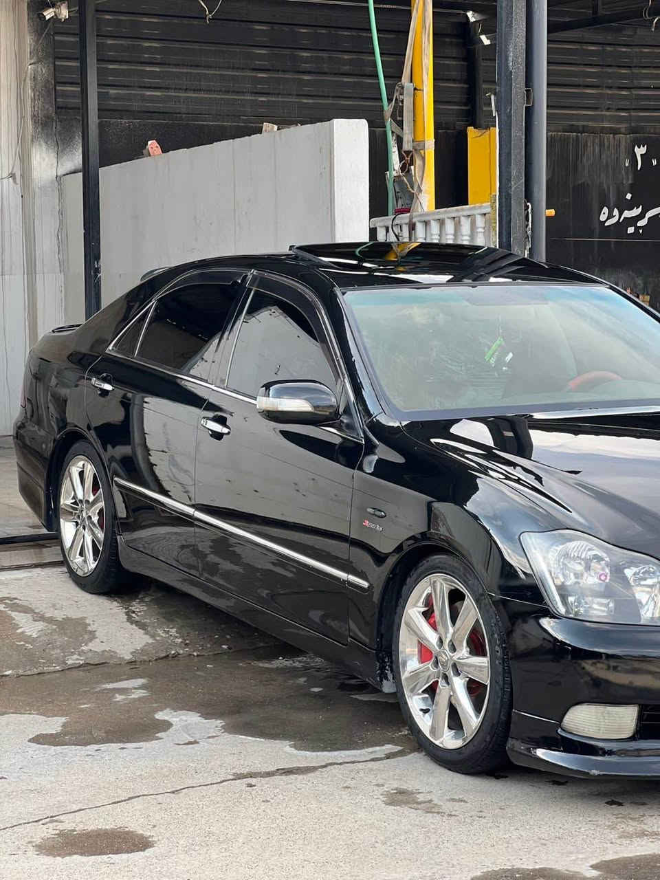 سەرەتا بەناوی خوای گەورەو میهرەبان🖤
تویتا کڕاون شاهینە بۆفرۆشتن
مۆدیل ٢٠٠٧ 
بڕاوە
سەیارەکه ١٨٤گیڕومەکینە گەورە بی دوکەڵ 
قەترە دوکەڵی نیە به شه رتي هه زار فيته ر 
 کامل جایز کراوە
ناوڕەش 
٣دوگمەی قەپات مواسەفات 
ویل دينگه ي ايستيل ئاوينه ايشاره ت 
 جڵدو هیتەر جيلده كاني هيج نه ته قيوه درزي تانييه 
   ئاوینە کارەبا  سه ياره كه له قوه تي خوي بيزاره 
سەیارەکە بی چاڵ بی شوختە 
سەقفی شوشەی 
تەبرید ساردو گەرمی بەسراوە بەشەرت 
تەقەورەقەی نیە بەشەرت
پشتو پیشی کەپسە دەعمو لیدراو بەشەرت 
کەڤەر گۆڕاو بەشەرت
سەقفی بۆیاخ نیە بەشەرت ره نگ گوراي نييه به شه رت 
هەموو گیانی بەشەرت بو يه ك دينار مه سروفي تابوو مه ته وي ***********/*********** كوره كه كه هه موو شتيكي له سه ره كويسينجاك, أربيل
