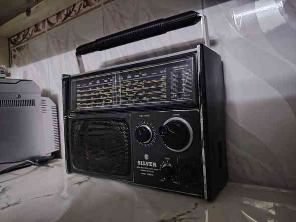 راديو سلفر ياباني قديم للبيع  سعر 60 الف  الشراي يراسل او واتس اب *********** كركوك
