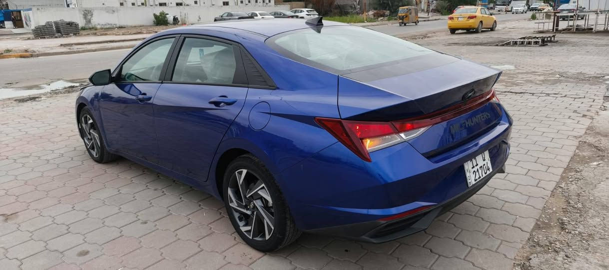 سلام عليكم
النترا 2023
محرك 2000 دوش
السيارة ماشية 79الف 
بصمه

تشيغل عن بعد

اشارة ترحيب

جنطة ذكية

رادار 

نقطه عمياء

تثبيت سرعة 
سايد بريك بصمة 
تحديد مسار
هواي بيها بعد موصفات 

السيارة ليبل واحد 
حادثها بنيد وجاملغ معمرات نفسهن

السعر130 وبيه مجال 

بيع او مراوس

مكاني بغداد حي اور قرب جامع الفردوس

***********
