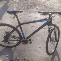 دراجة 28x700 • ألمنيوم • شيمانو