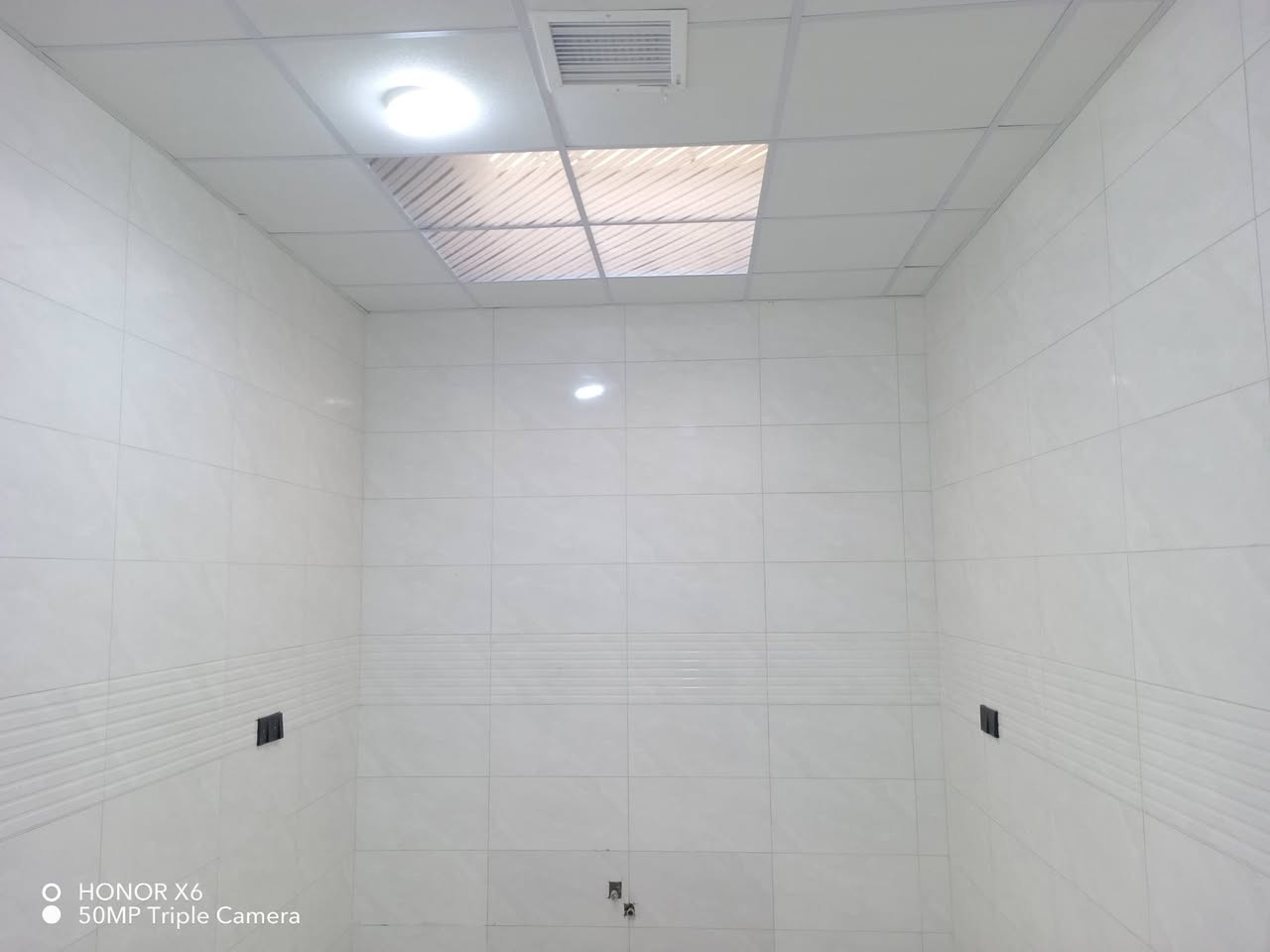 رقم الاعلان 2316
#دارللبيع 135م
صفر_مامسكون zero
كركوك بنجاعلي قريب جامع رقيب
#مكونات (غرفتين نوم وهول ومطبخ وصحيات وكراج سيارة)
فول مولصفات
فول خدمات
فول سيراميك
نظام دكت
فرع عريض 15متر
قريب من مدرسة
ماي حلو بين يوم و يوم
قريب من مدرسة
#سعر 37مليون و بي مجال
☎️*********** واتساب
☎️*********** فايبر
#مكتب_ازاد_للعقار
