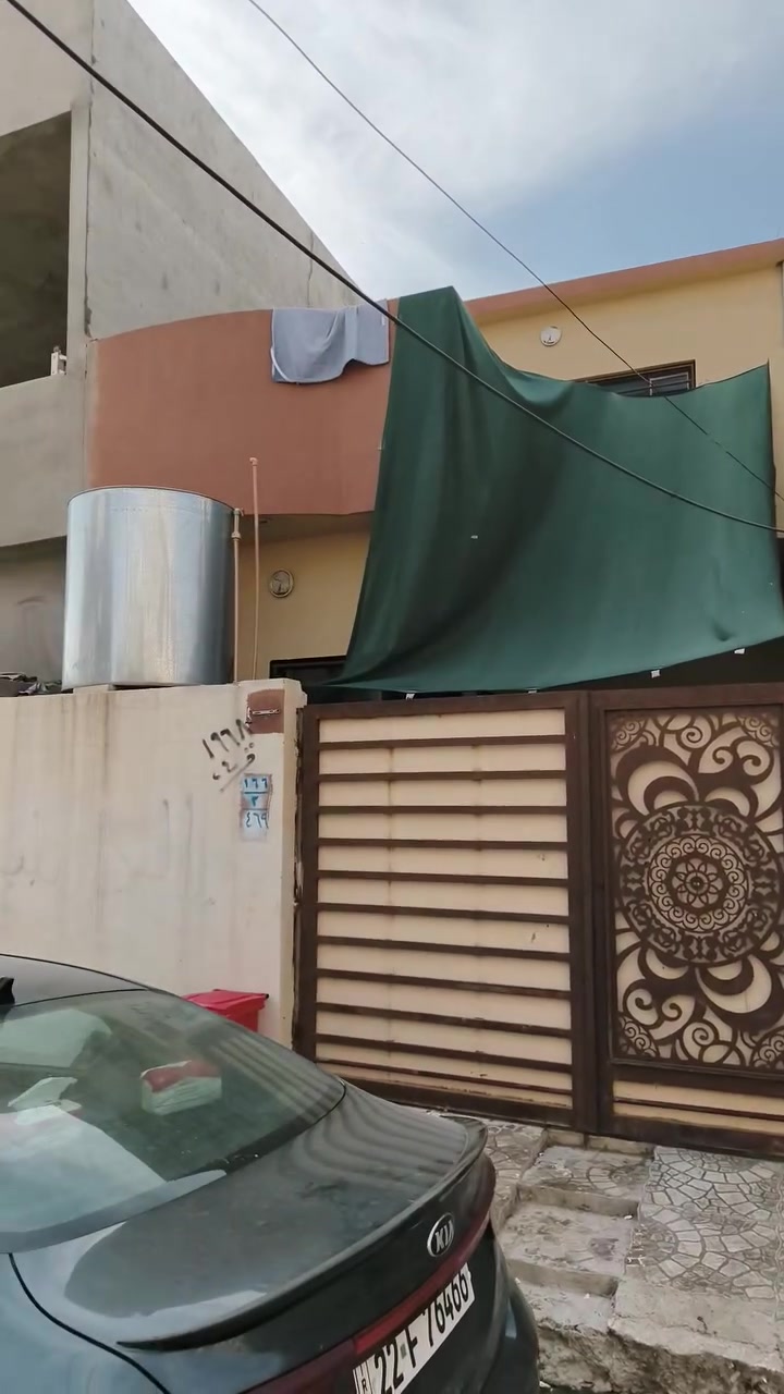 الدار للبيع مساحه 100 الوجها 5اكتب جمعية زيونةالثاني تم يوصلك تابعني وضيفني حتى تصلك كل المنشورات الجديدة نستقبل عروض البيع والشراء والايجار في اغلب مناطق الجانب الايسر  
***********بي واتساب 
***********
@الجميع
