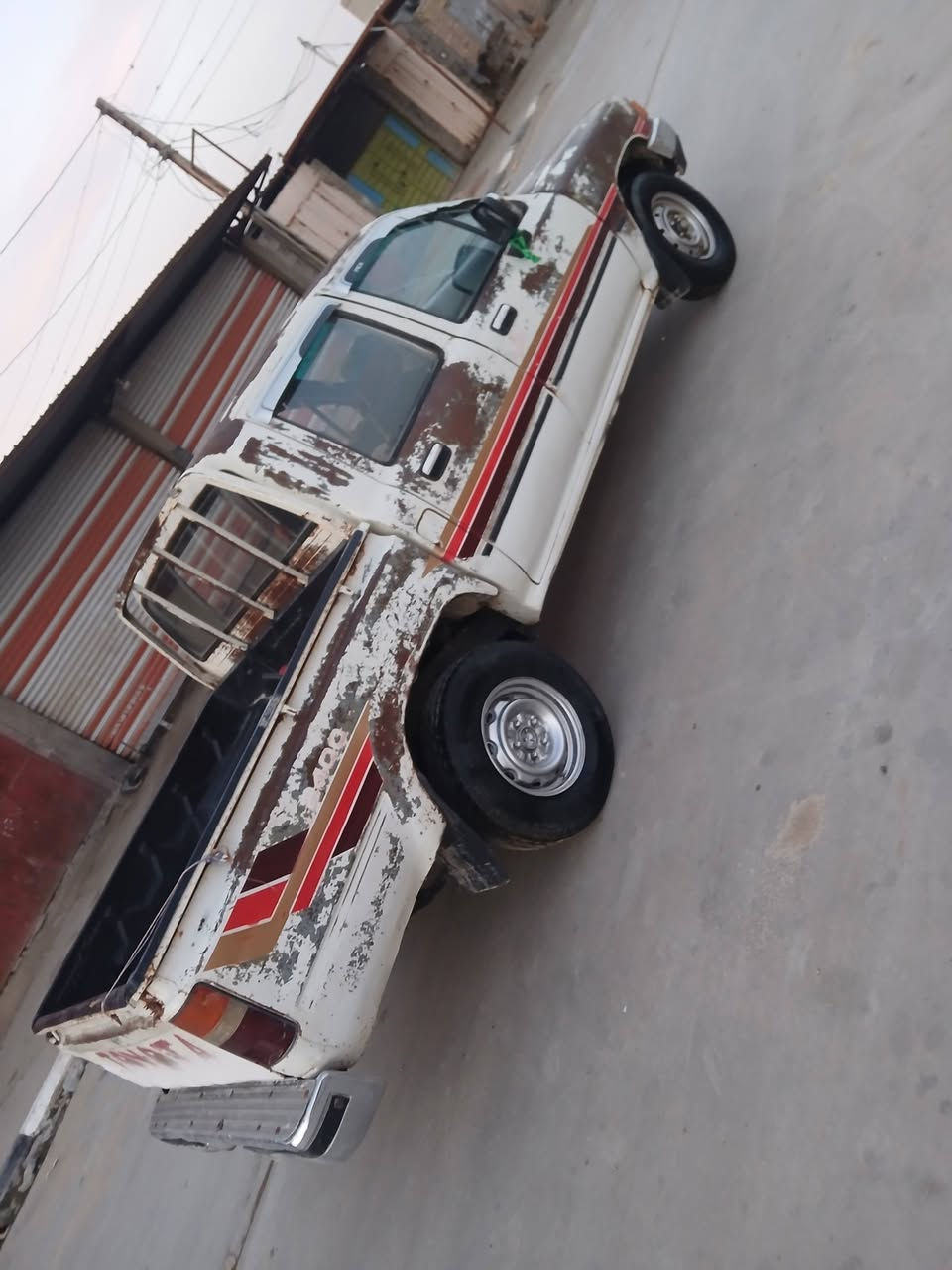 بيكم ٨٩ بلادي مكينة وكير وحدادية تخم تاير جاهزه رقم ديالى مشروع وطني تحويل مباشر السعر ٤٨ مكانهه ذي قار الرفاعي مكفوله من الضربه  السياره جاهزه ألف ماذب عليهه ***********》》》***********
