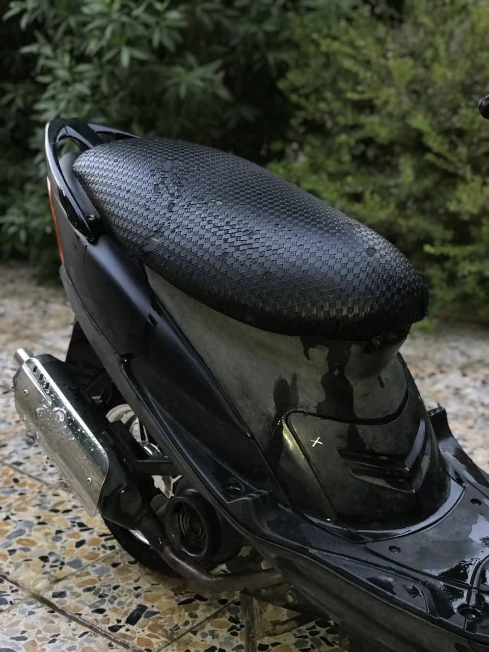 سلام عليكم دراجه ماكس للبيع
الدراجه كلشي مابيه بس كابريتر ينرادله وهاهيه + موجوده كل ملحقاته البلاد

السعر انتَ بيش تفيدك كلي و يصير خير ان شاء الله

الدراجه مستعجل عليه


**إذا كنت صاحب هذا الإعلان وتريد حذفه لأي سبب، رجاءا أرسل رسالة إلى الدعم الفني**