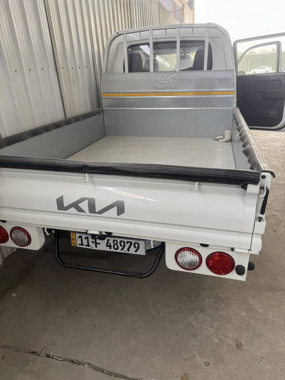 اسلام عليكم كيه دبل قماره البيع مديل 2025سياره جديده ماشيه اقل من ١٢ الف تحويل مباشر مكاني بغداد الحبيبيه ***********    السعر 175وبيه مجال
