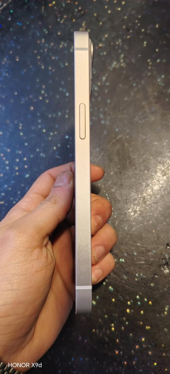 ايفون ١٣ مستعمل شهرين للبيع
البطارية ١٠٠  اصلية 
الذاكرة ١٢٨ 
الجهاز كلشي ما مبدل بي حتى كارتونة موجودة 
السعر ٤٠٠ 
مستعجل عليه 
ويا واير اصلي مال جهاز
ما اراوس اسف


**إذا كنت صاحب هذا الإعلان وتريد حذفه لأي سبب، رجاءا أرسل رسالة إلى الدعم الفني**