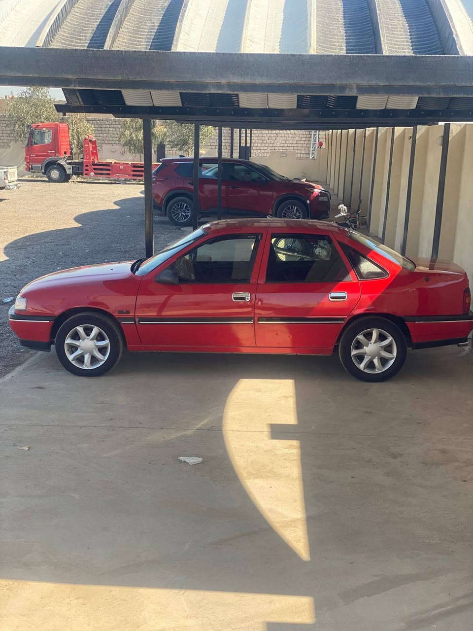 للبيع فكترا 1992 بدون قطرة صبغ سيارة مال جناي وجديدة رقم اربيل الدولي تحويل مباشر محرك كير شرط ترايك السعر 47 وبيها مجال بسيط  ***********
